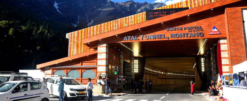 manali to atal tunnel taxi service